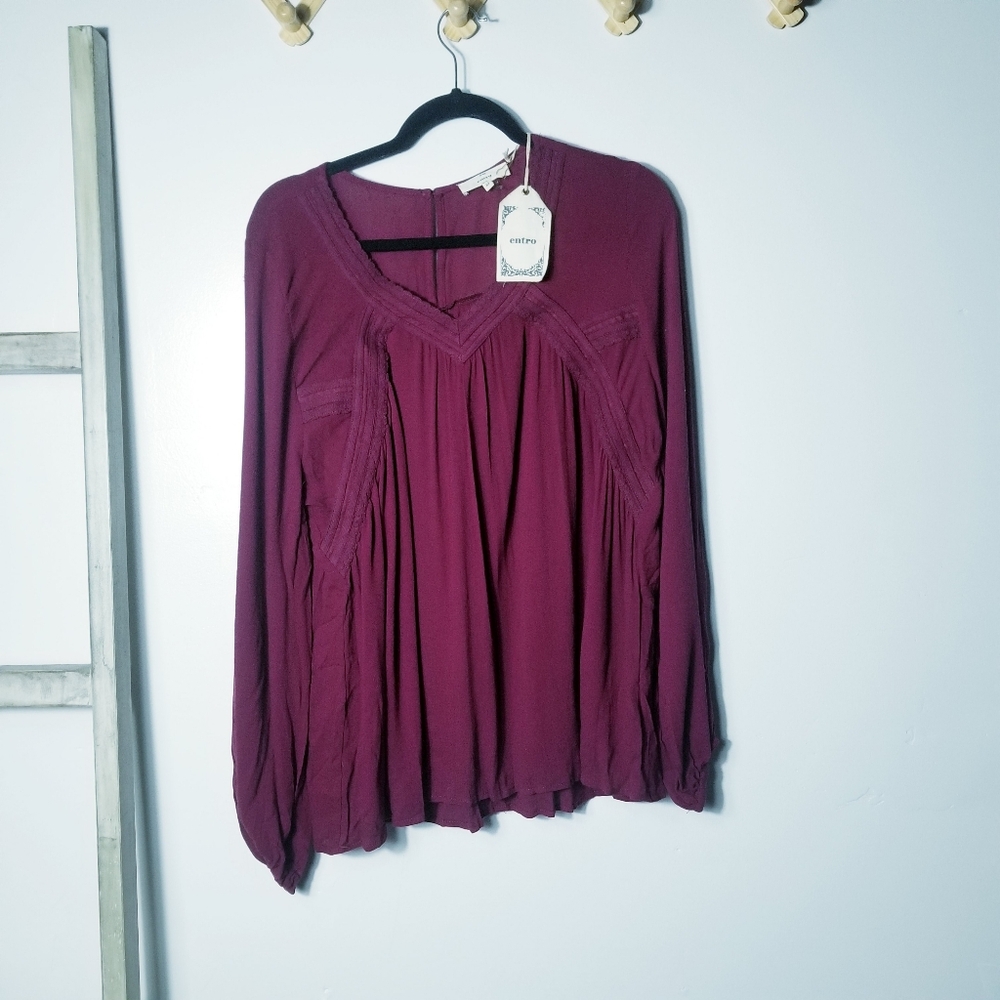 NWT ENTRO WOMEN'S BURGUNDY LONG SLEEVE BLOUSE SIZE MEDIUM (SEE ALL PHOTOS)